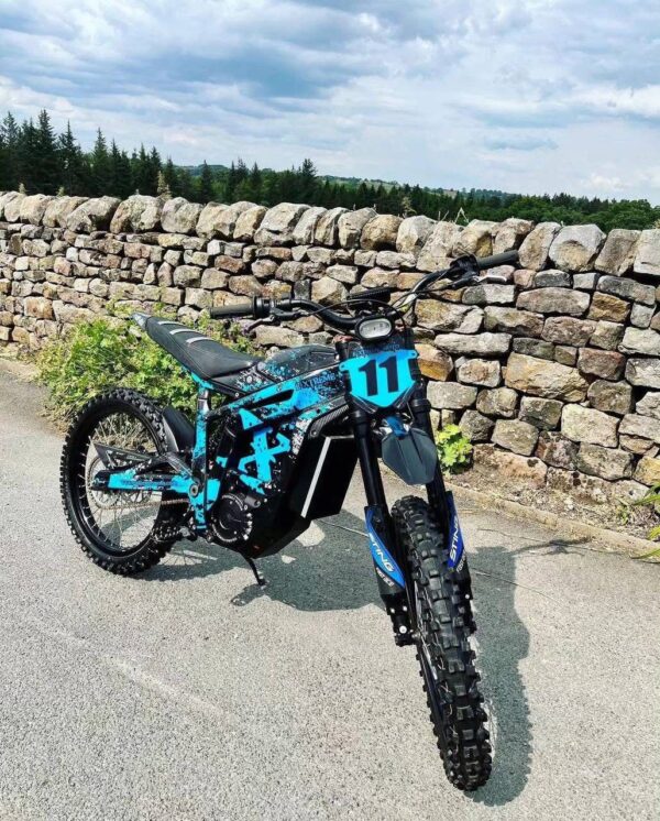 electric dirt bike – surron light bee x (custom blue graphics)